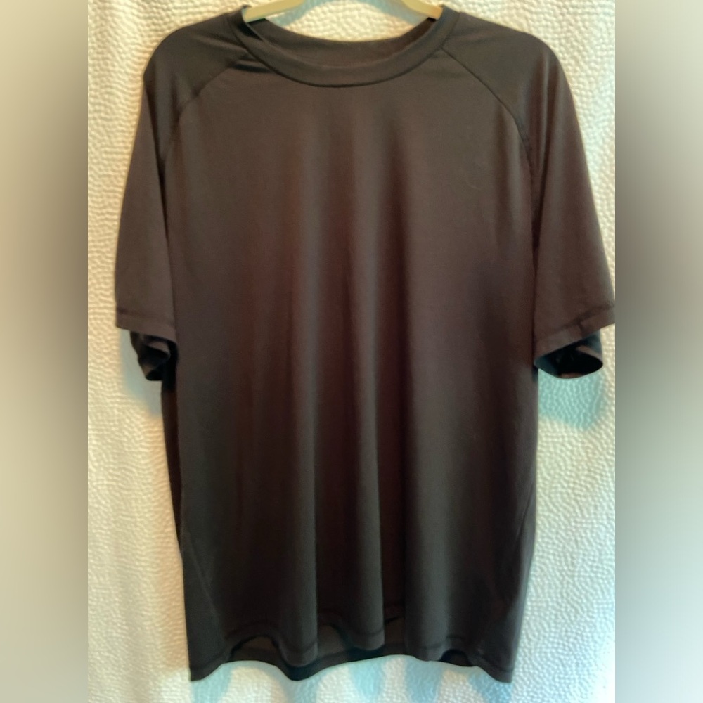 Men’s Gap Fit breathe T shirt